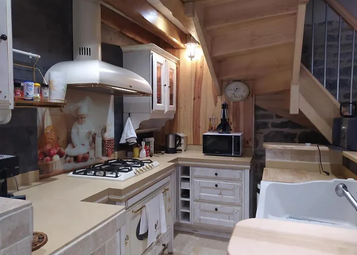 Casa de Férias De 12 Personnes A Molines Saint-Etienne-du-Valdonnez